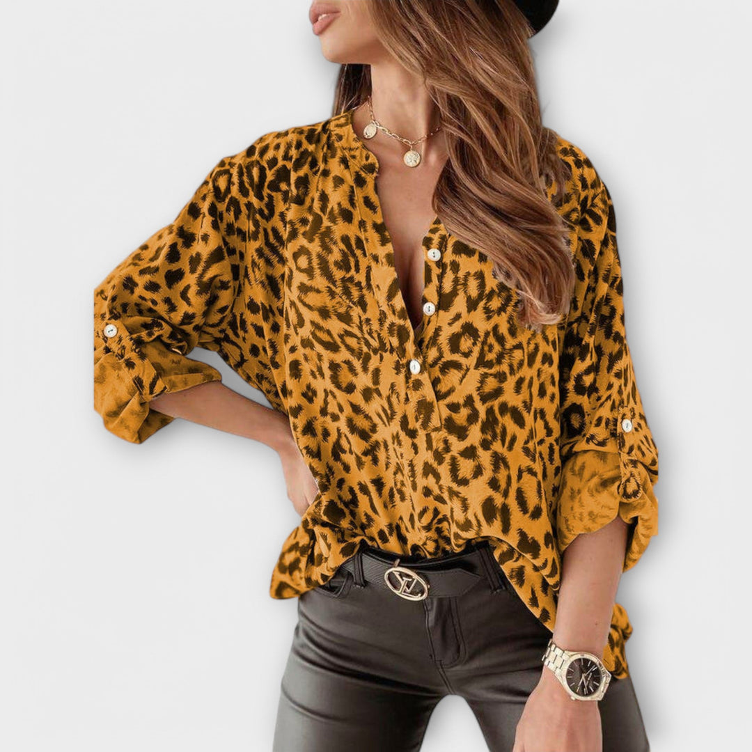 Clara - Modische Bluse mit Leopardenmuster