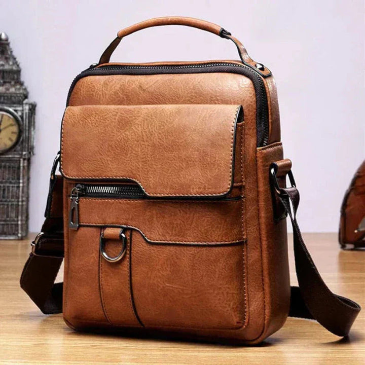 Cynthia™ | Praktische Lederhandtasche
