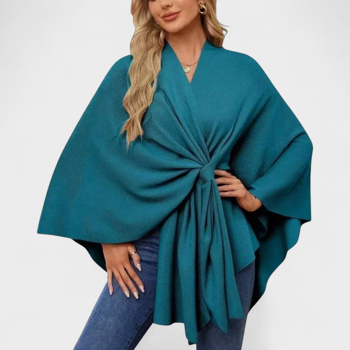 Eleonora | Weicher Poncho aus der eleganten Linie