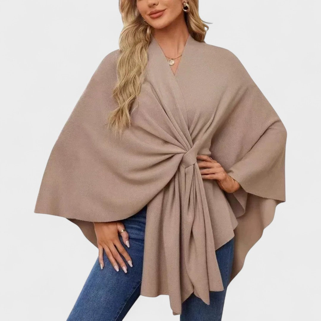 Eleonora | Weicher Poncho aus der eleganten Linie