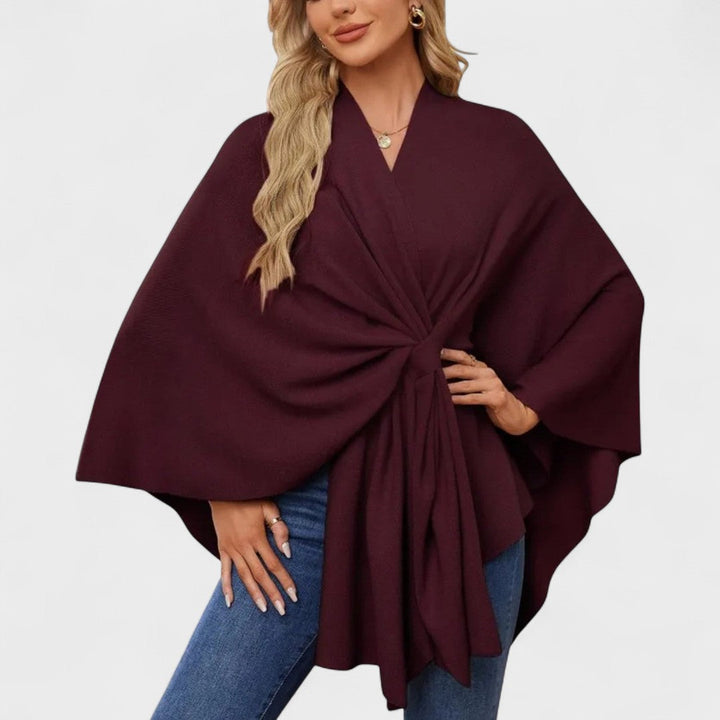 Eleonora | Weicher Poncho aus der eleganten Linie