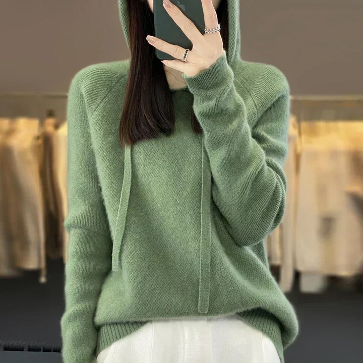 Silvia | Weicher Pullover im Winterdesign