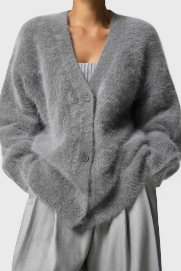 Federica | Weicher Cardigan im klassischen Schnitt