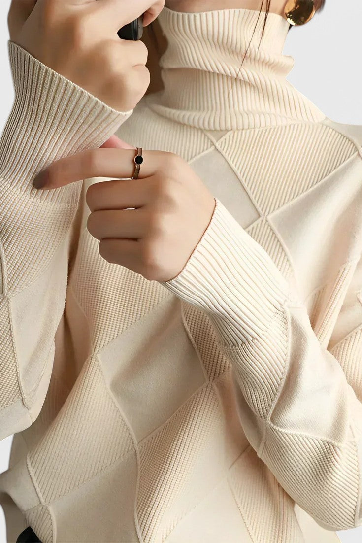 Vittoria | Weicher Pullover mit hohem Kragen
