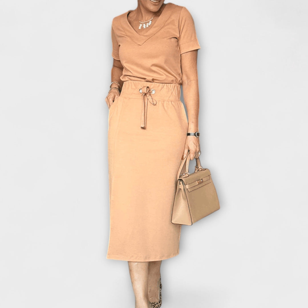 Danielle - Elegantes V-Ausschnitt Top mit Rock
